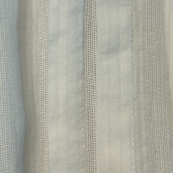 J. McLaughlin linen blend top - Picture 11 of 11